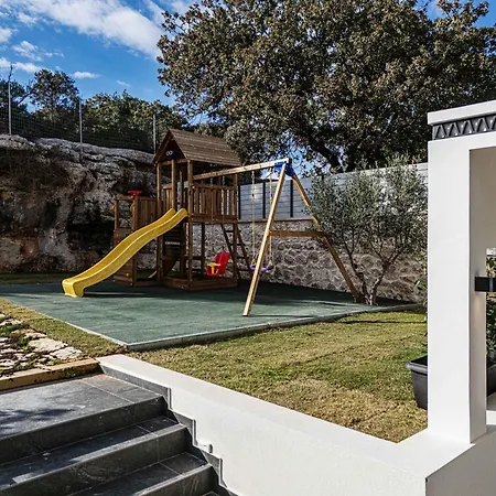 Leska * Ρέθυμνο